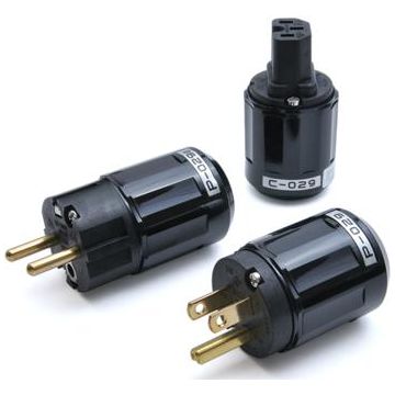 Oyaide 029 Mains Connector (Brass)