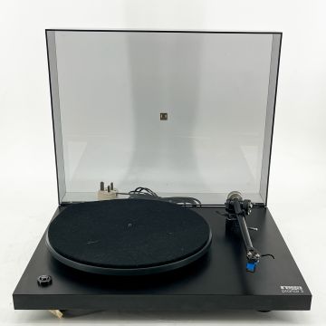 Rega Planar 3 Turntable - Black