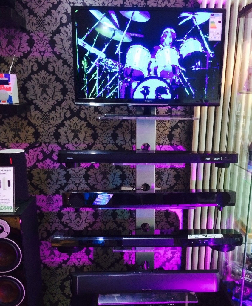 A selection of some of the soundbars we have on display in our showroom! Pop in for a try!