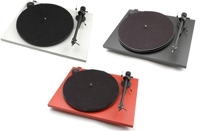 Pro-Ject-essential-II-three