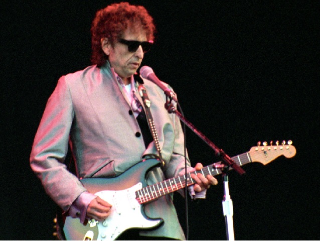 elvis-costello-live