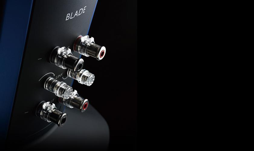 blade rear