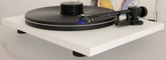 482240180_plattenspieler_turntable_project_essential_premium_basic_phono_usb_ortofon_deltadevice_vinyltauschteller_vinylupgradeplatter_tizoacryl_059_301