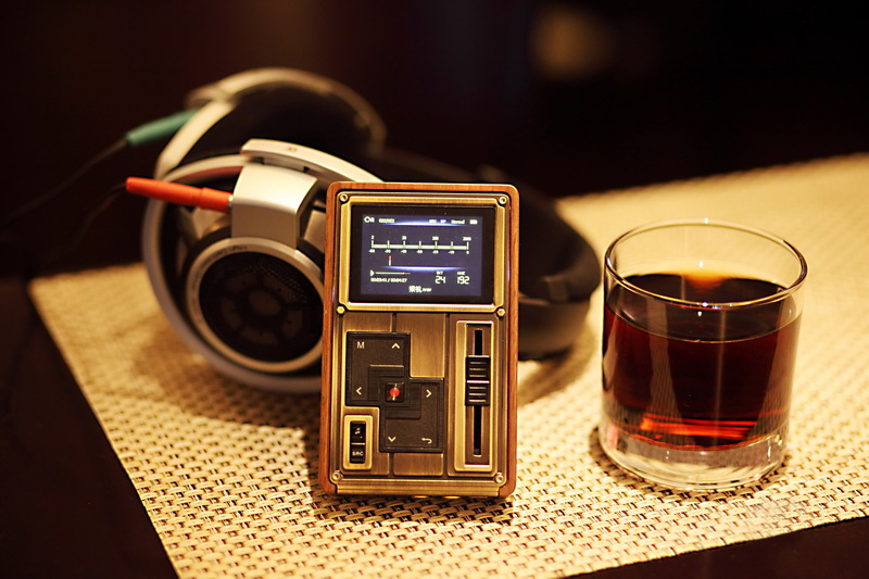 colorfly-c4-whiskey