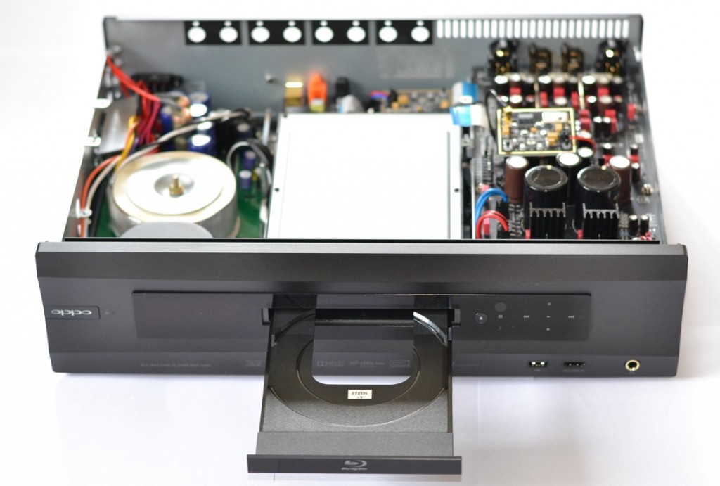 oppo-bdp-105d-signature-inside-1