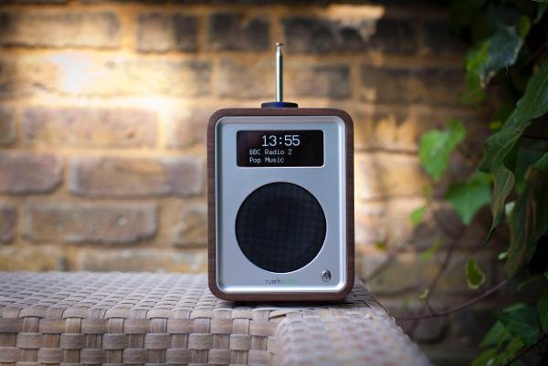 r1_mk3_walnut_ls02_med