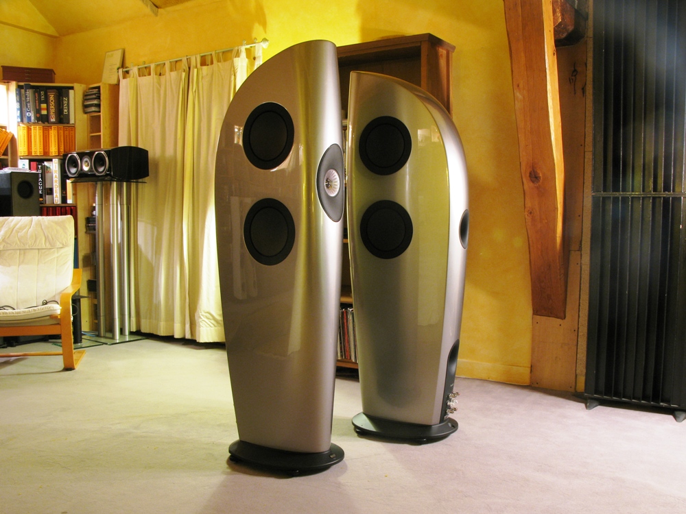 kef_blade_grenier_1000