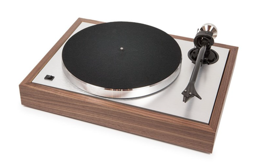 PJ-Phono-TheClassic-Walnut-Silver