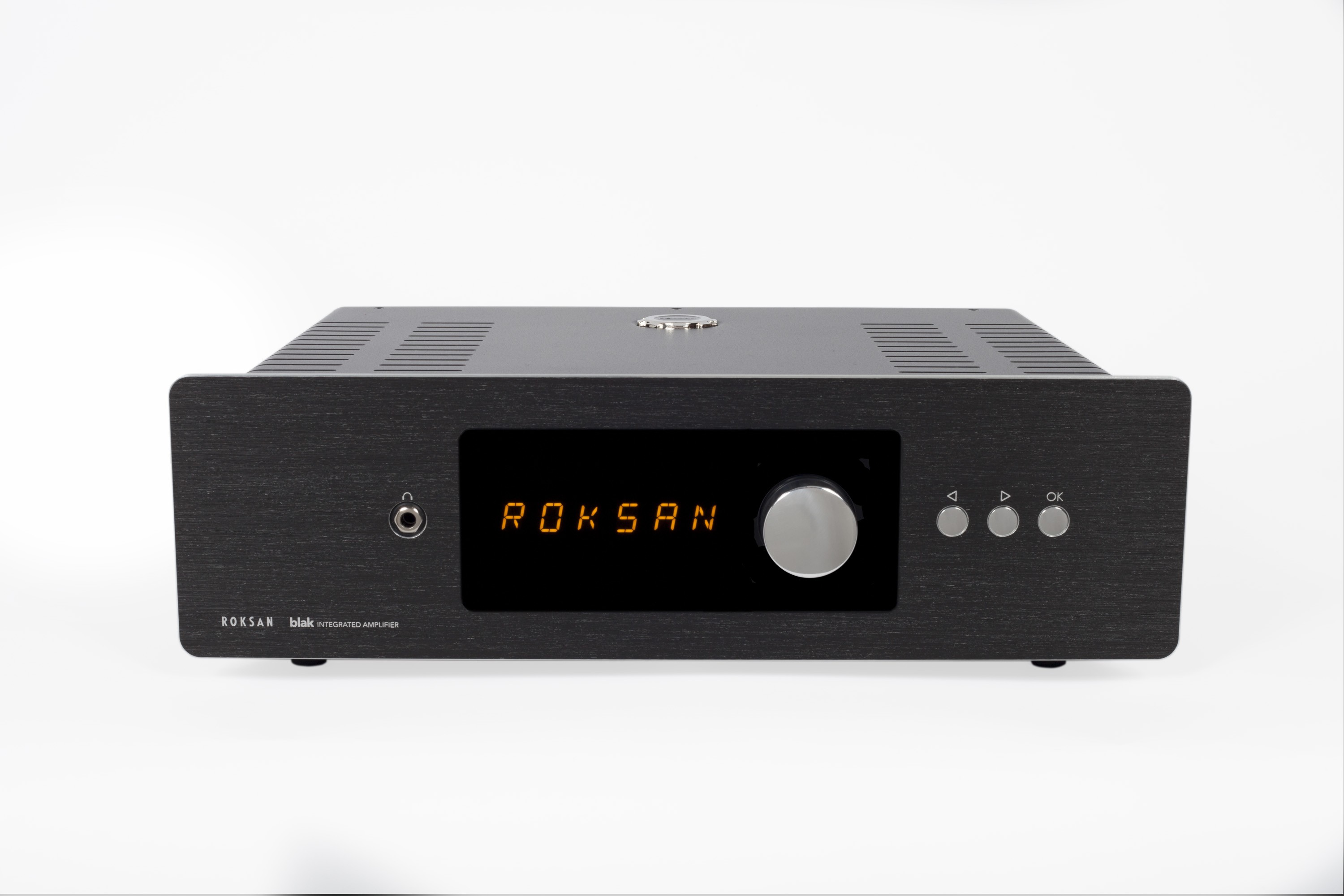 Serious Hi-Fi Amplification with the Roksan Blak Integrated Amplifier