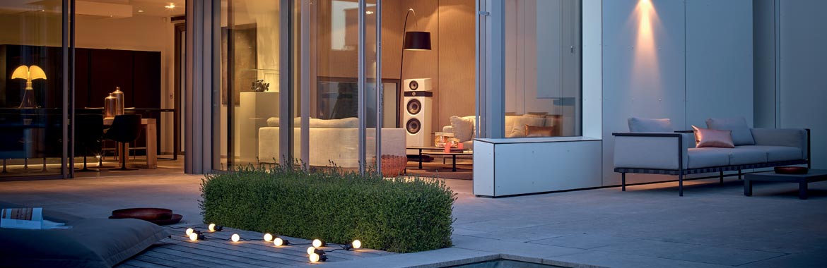 focal-utopia-iii-evo-speakers-lifestyle