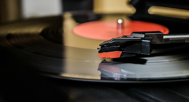 vinyl-stock-imag2