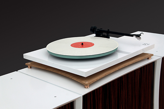 Quadaraspire SOUNDSTAGE and deck