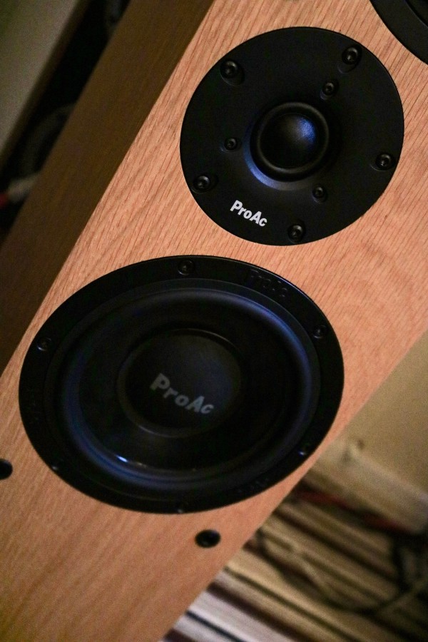 ProAc DT8