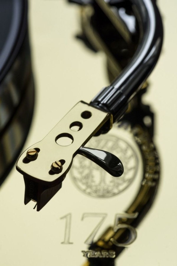 VPO 175 tonearm
