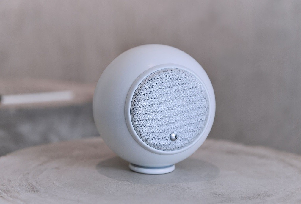Anthony Gallo: dont forget the speakers when you decorate