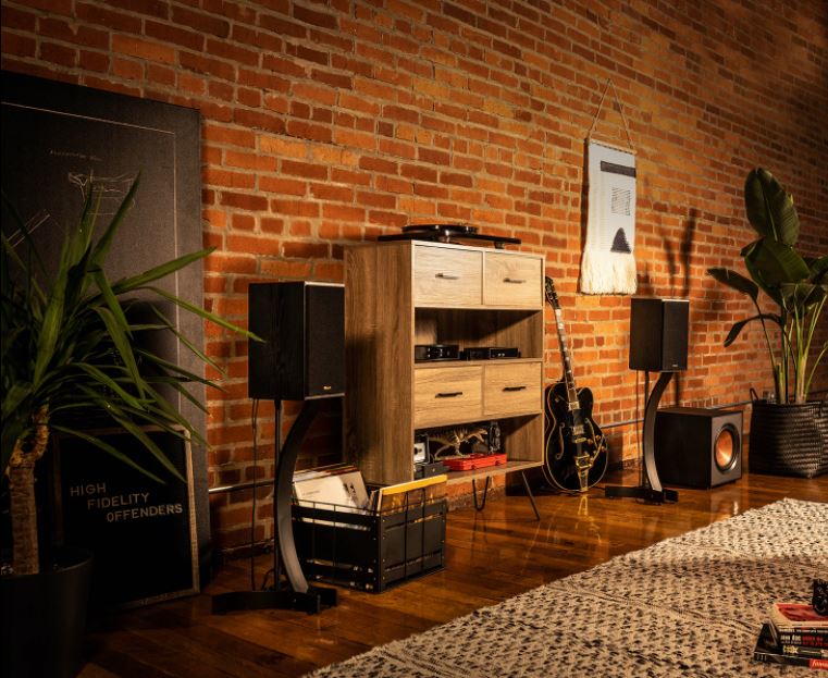 Top Hifi Gifts for Music Lovers this Christmas